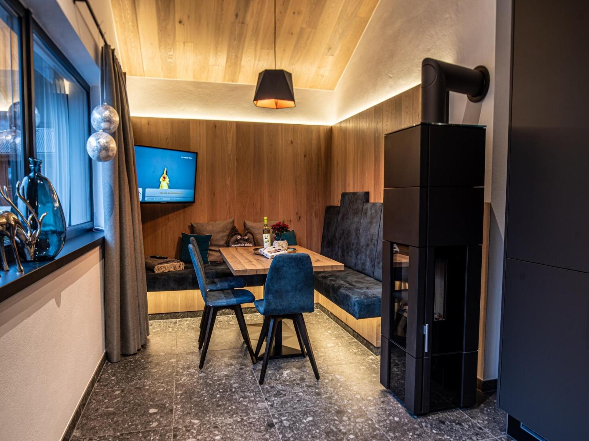 The Village Chalet Stone House Wald im Pinzgau Bagian luar foto
