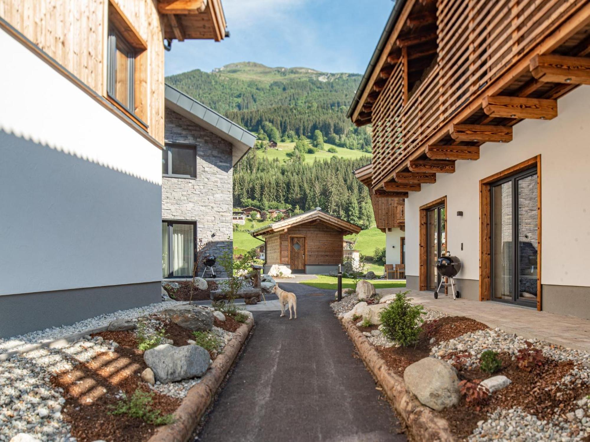 The Village Chalet Stone House Wald im Pinzgau Bagian luar foto