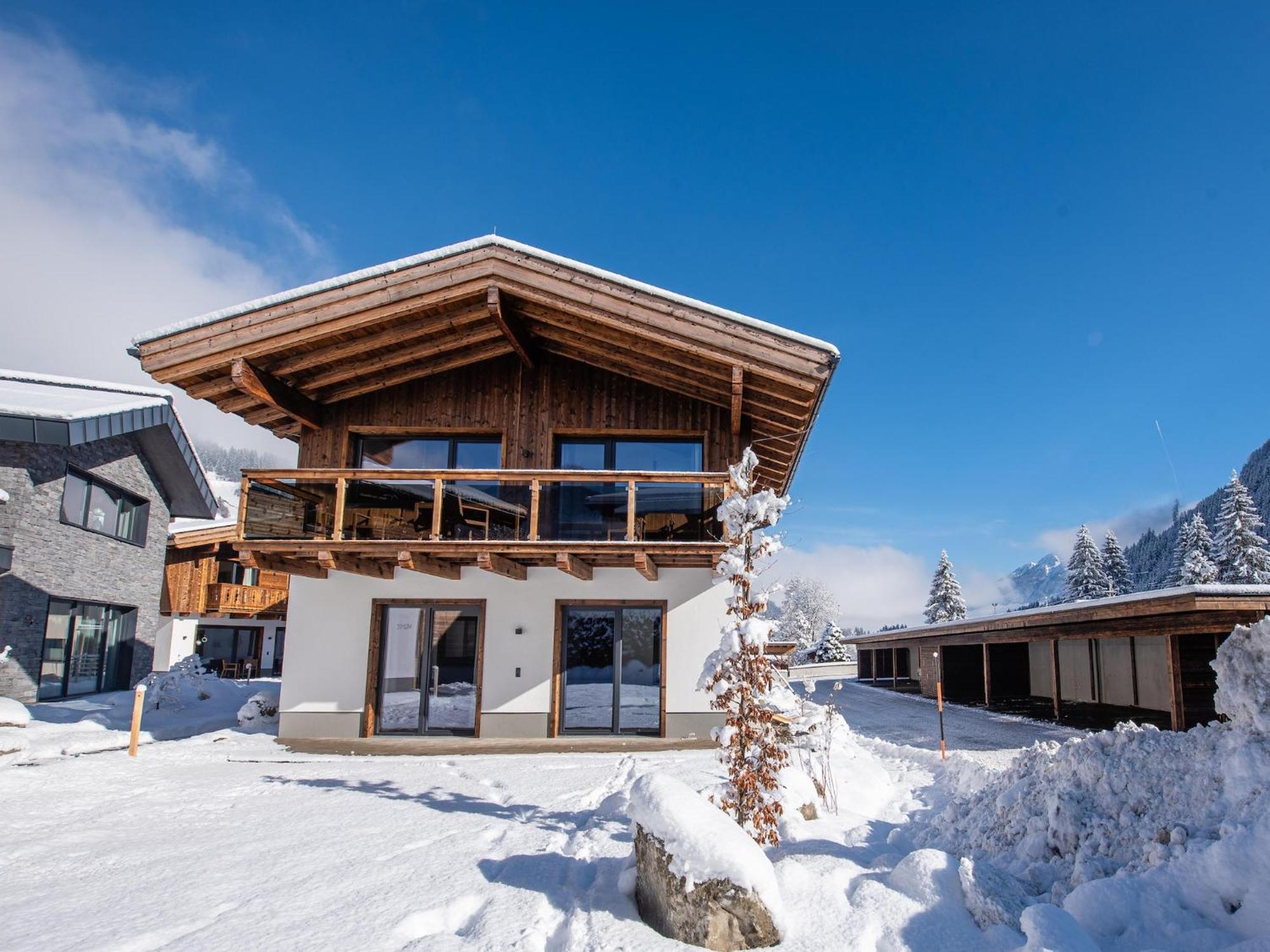 The Village Chalet Stone House Wald im Pinzgau Bagian luar foto