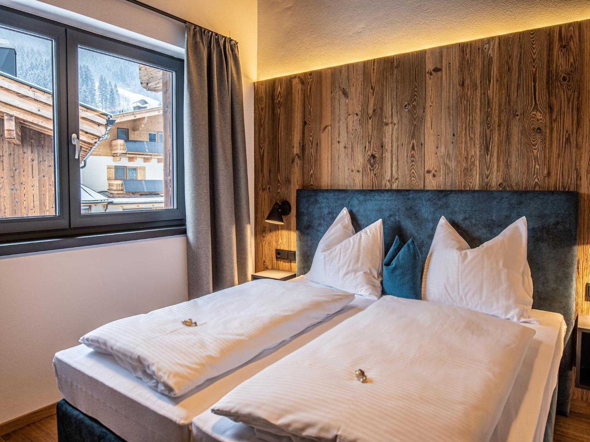 The Village Chalet Stone House Wald im Pinzgau Bagian luar foto