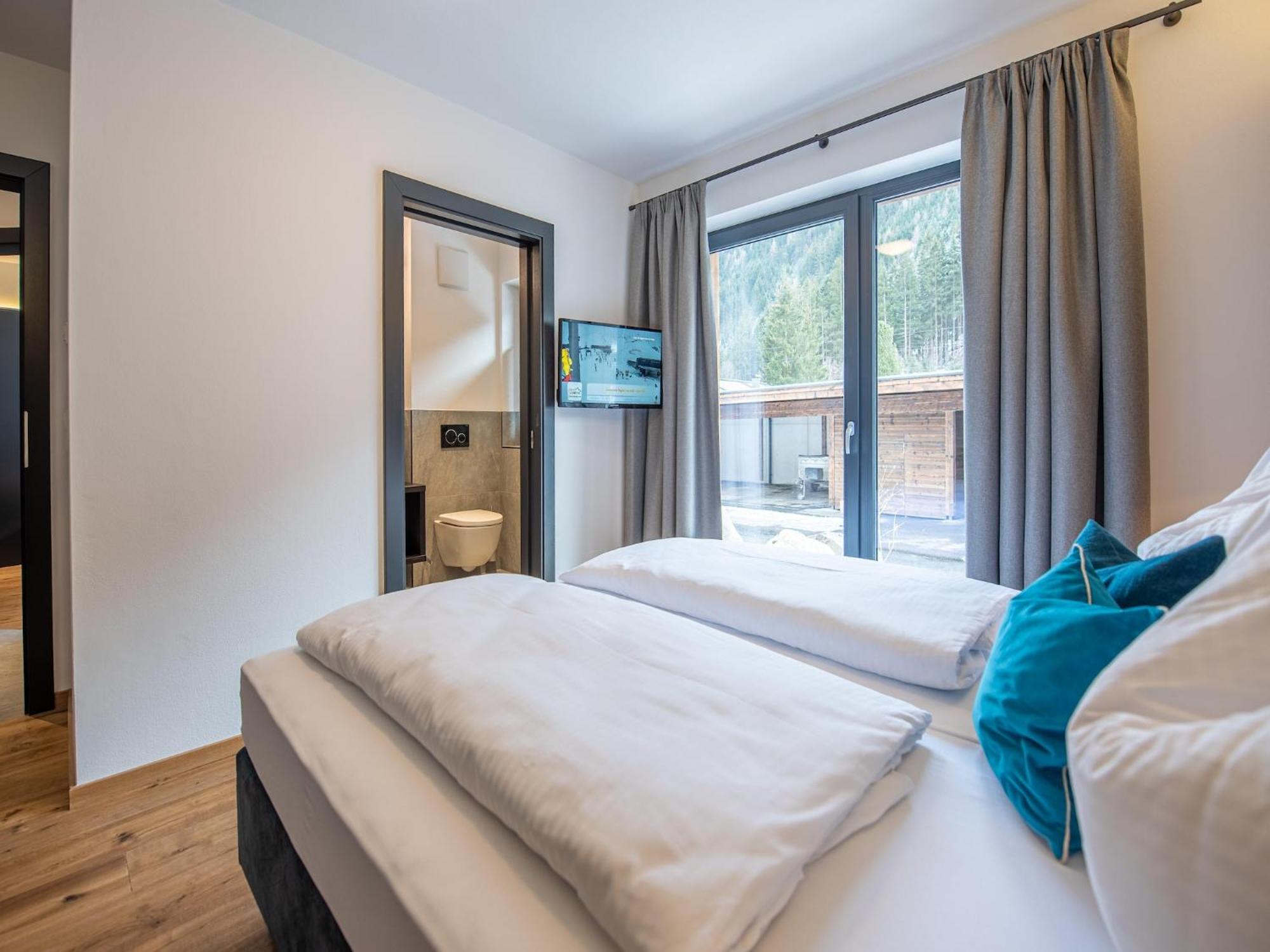 The Village Chalet Stone House Wald im Pinzgau Bagian luar foto