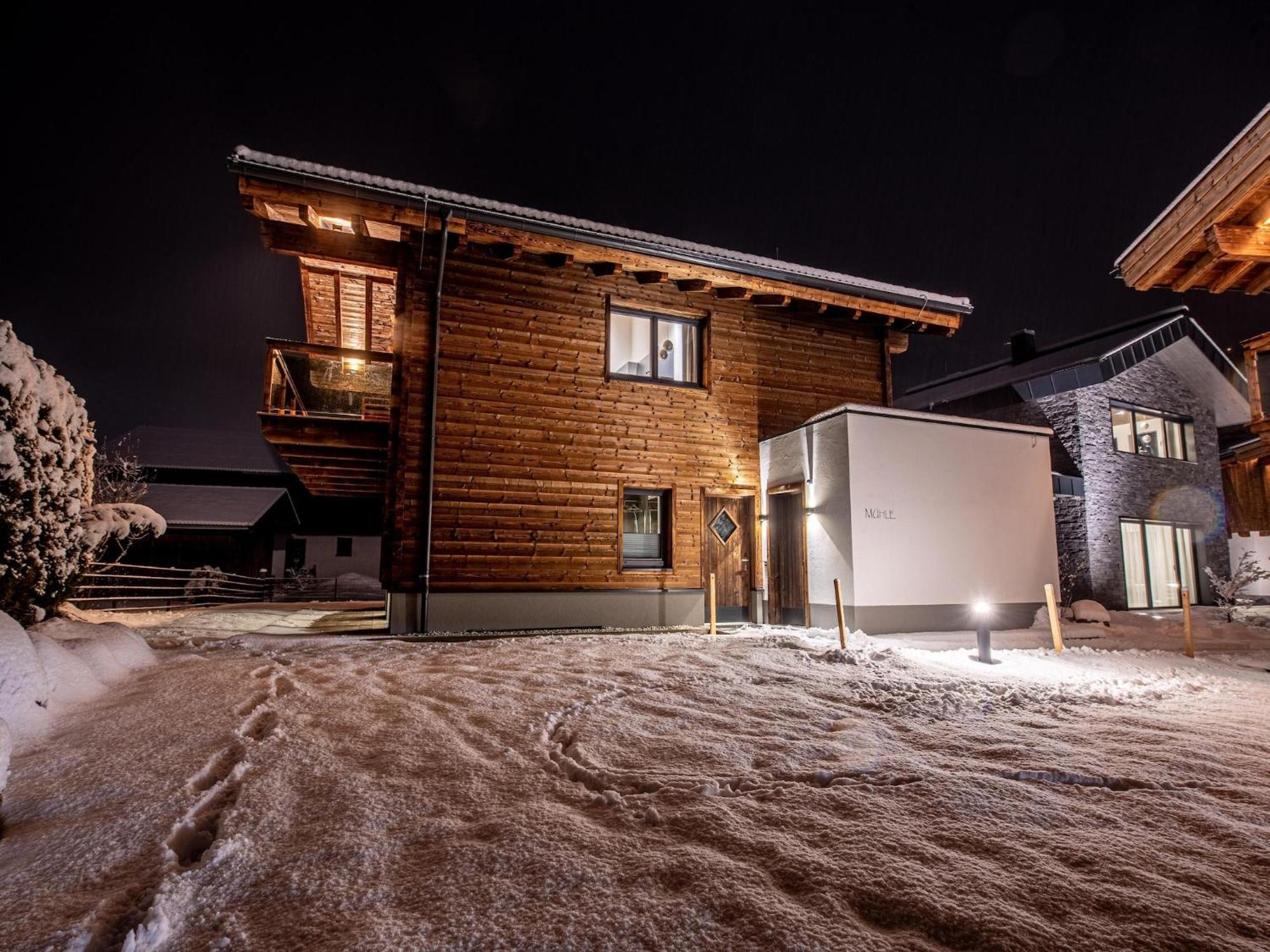 The Village Chalet Stone House Wald im Pinzgau Bagian luar foto
