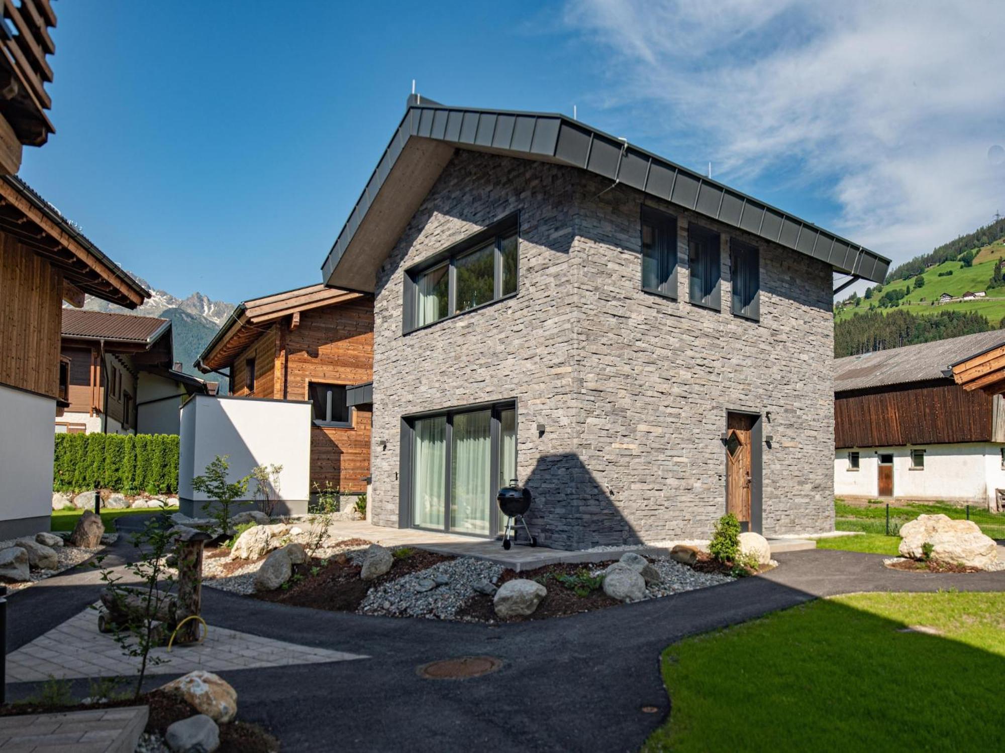 The Village Chalet Stone House Wald im Pinzgau Bagian luar foto