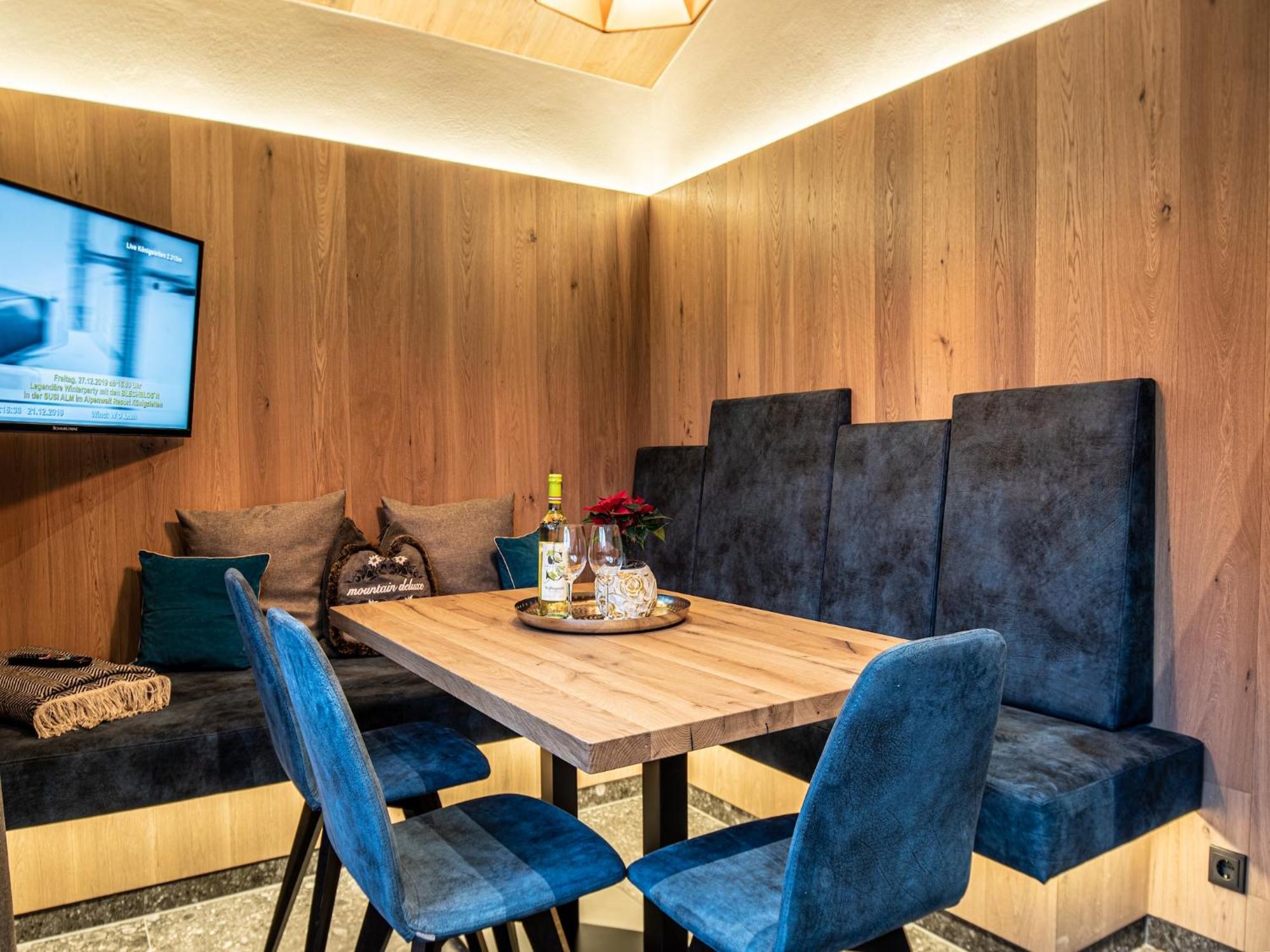 The Village Chalet Stone House Wald im Pinzgau Bagian luar foto